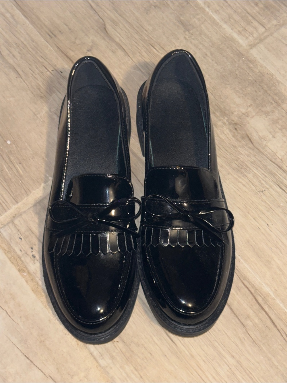 SHEIN Black Patent Fringe Bow Loafers for Women